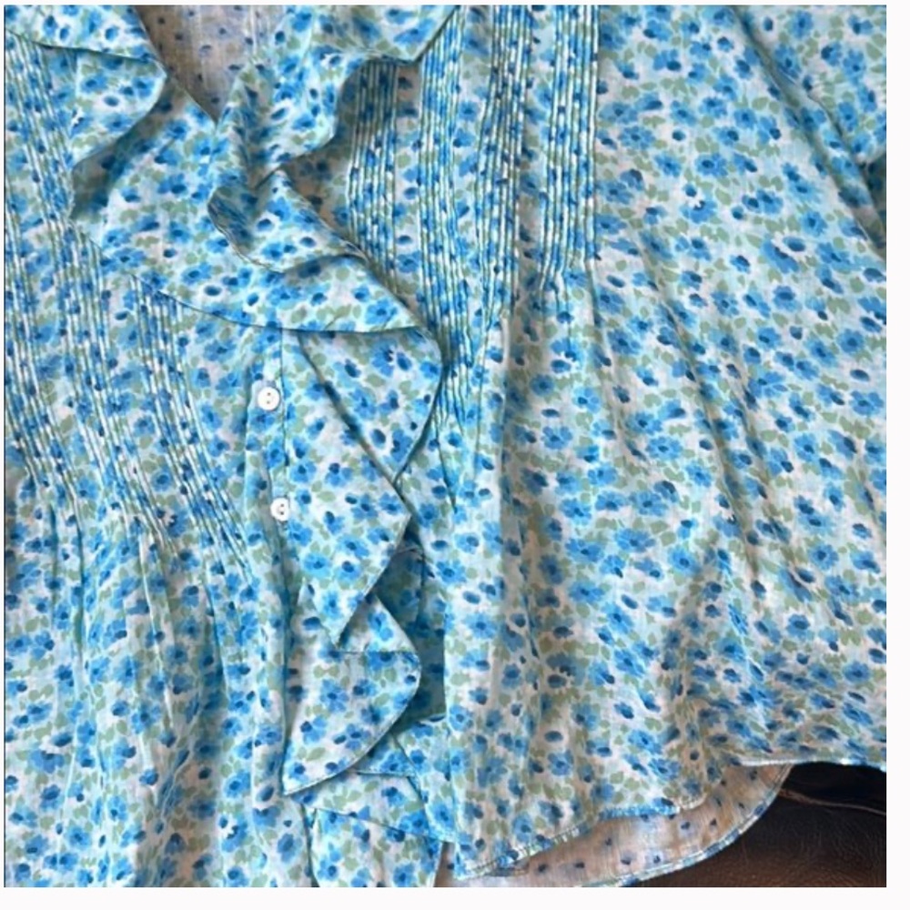 Doen Henri Blue Floral Ruffle V-Neck Blouse - Picture 2 of 5